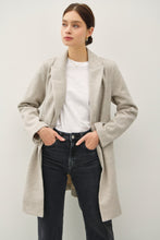 Load image into Gallery viewer, Light Chevron Pattern Coat
