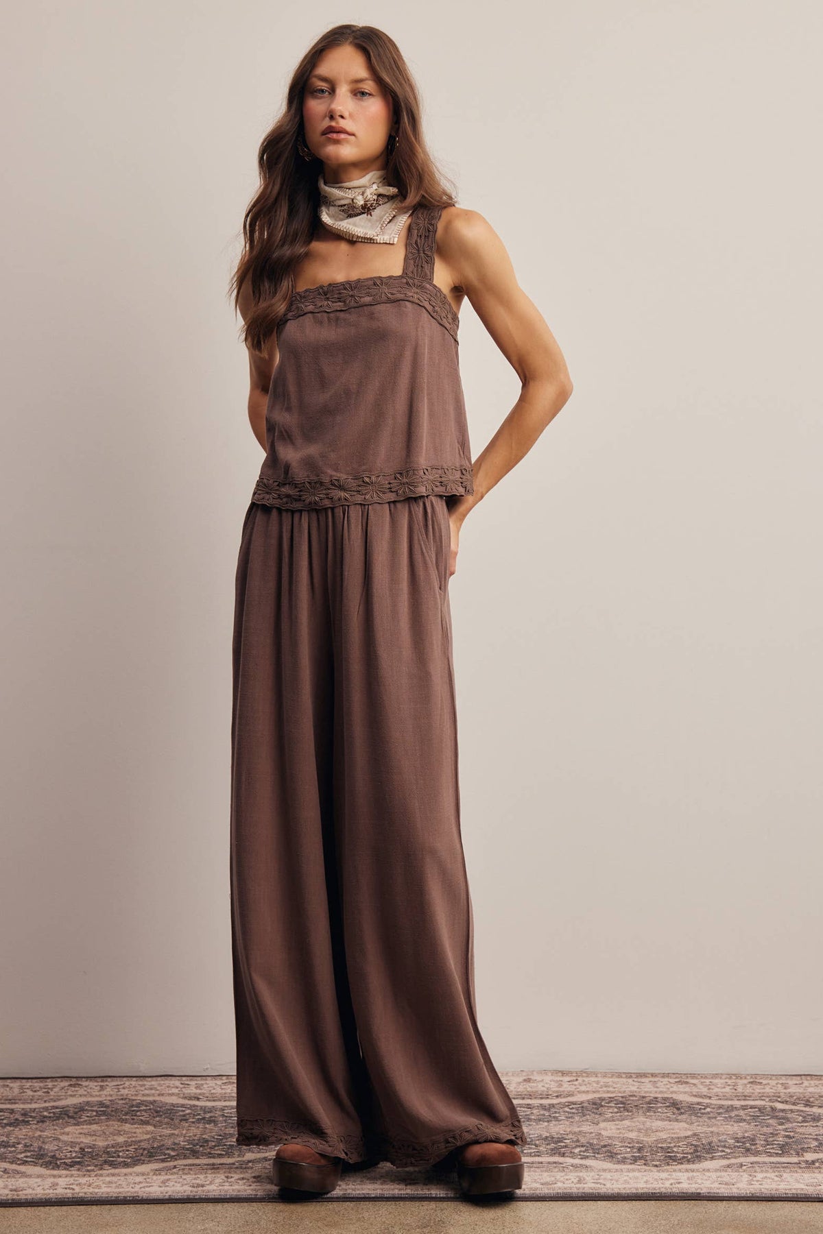 Embroidered Linen Blend Chocolate Pants