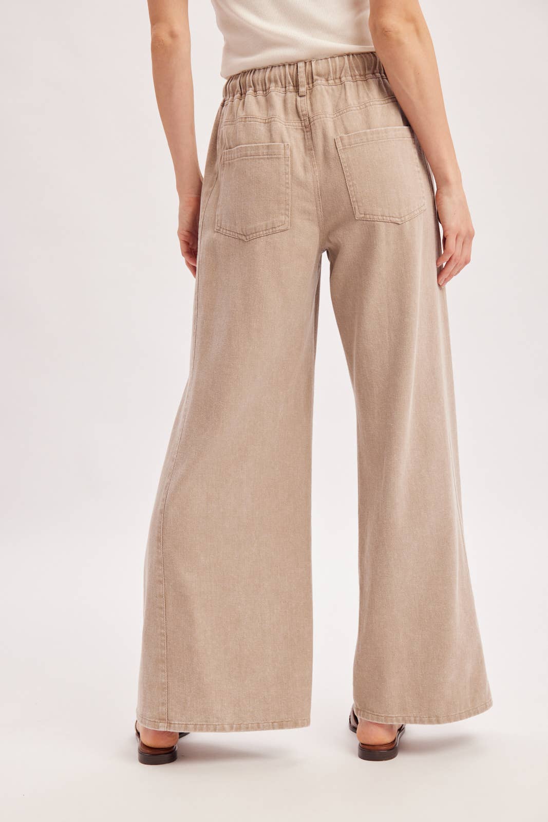 Mid-Rise Flare Knit Pants