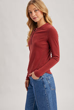 Load image into Gallery viewer, Wine Henley Snap Button Long Sleeve
