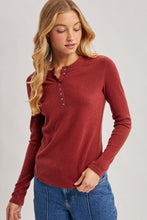Load image into Gallery viewer, Wine Henley Snap Button Long Sleeve
